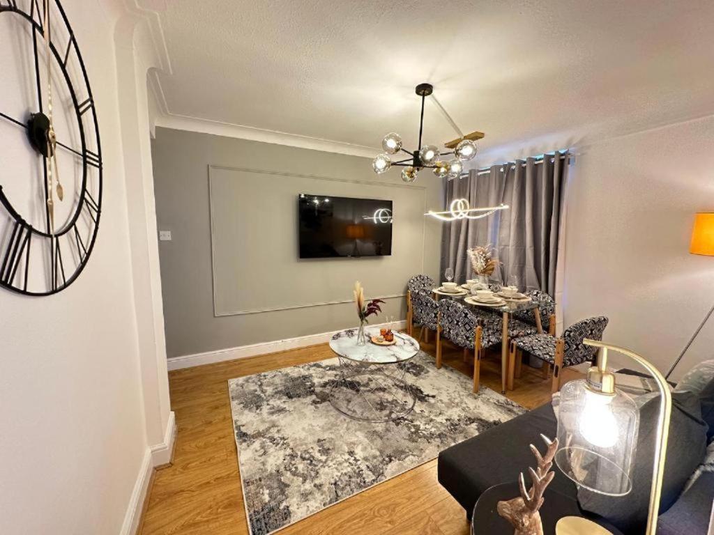 Three Bedroom Near Marble Arch Appartamento